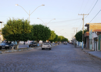 “Encolhido”. Novo gestor terá muito trabalho para retomar o crescimento de Lamarão