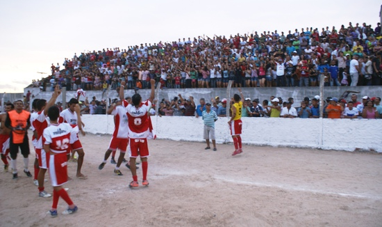 Em jogo emocionante a equipe do Sítio conquista a Copa Quijinguense de futebol