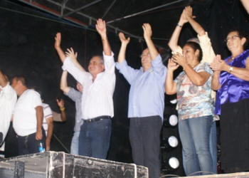 Nova Fátima – Aniversário do líder político Amado Cunha reúne mais de duas mil pessoas