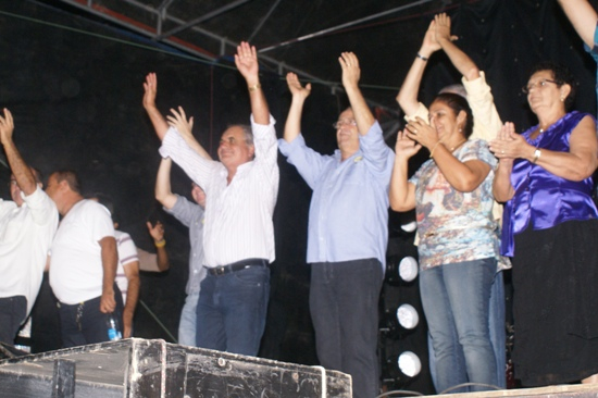 Nova Fátima – Aniversário do líder político Amado Cunha reúne mais de duas mil pessoas