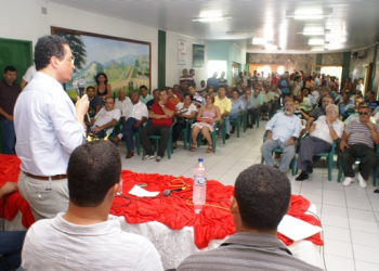 Rui Costa se compromete em apoiar Ismael em Valente