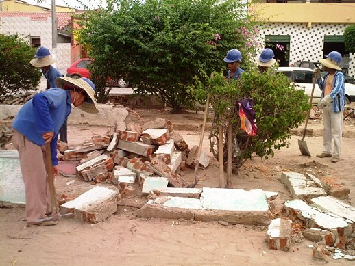 Iniciada as obras de Praça Pública em Valilândia