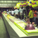 População de Nordestina comemora aniversário com bolo de 27 metros