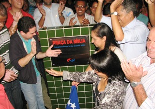 Comunidade cristã coiteense é contemplada com Praça da Bíblia