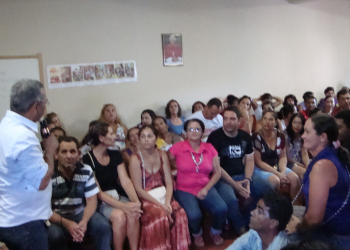 Prefeito acata proposta dos professores e põe um fim na greve da rede municipal