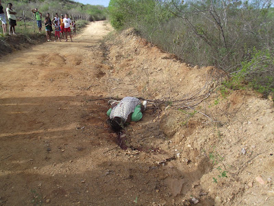 Jovem é encontrado morto na zona rural de Serrinha