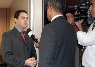 A convite de Tom Araújo, presidente da Via Bahia apresenta panorama das obras que estão sendo executadas nas rodovias BR 324 e 116