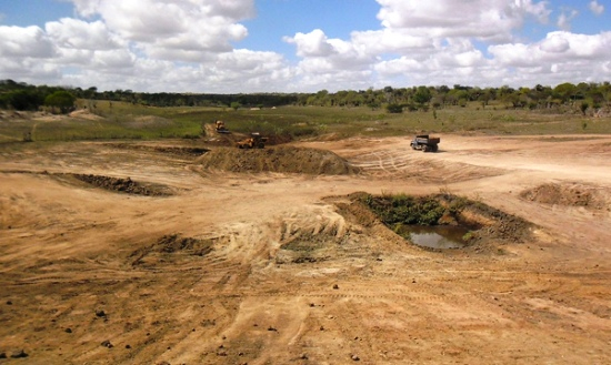 Prefeitura intensifica o trabalho de combate a seca