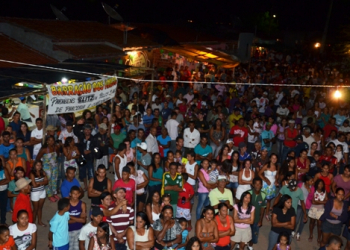 Multidão lotou o Povoado de Quebradas para participar da festa de aniversário da rádio comunitária Blitz FM