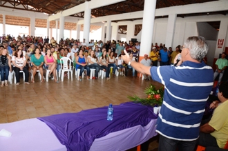 Izaque Júnior se filia ao PMDB e Nafitel e Izaquinho são apresentados como pré-candidatos a prefeito e vice