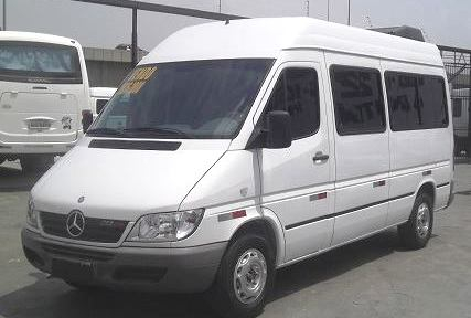 Sprinter é roubado na BR 324 e proprietário paga R$ 5 mil para quem informar seu paradeiro