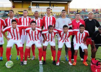 Jacuipense joga melhor, mas sofre dois gols de bola parada e perde o título para o Botafogo