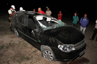 Pastor da Igreja Quadrangular capota veículo quando retornava de culto