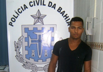 Serrinha: Polícia Civil prende traficante com 52 trouxas de cocaína