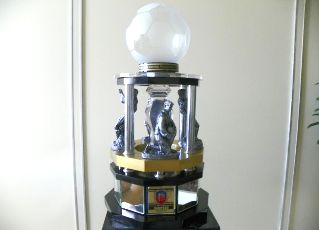 FBF apresenta troféu que será entregue ao Jacuipense ou Botafogo no próximo sábado