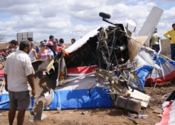 Monomotor que caiu e matou dois em Uauá foi periciado neste domingo