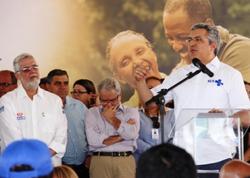 Ministério da Saúde lança programa nacional em Serrinha espelhado numa ação do Governo da Bahia