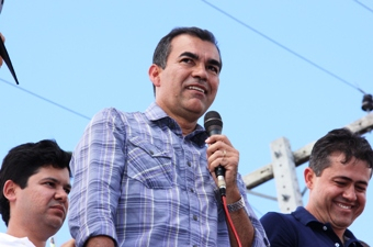 Coité: Assis diz em Santa Rosa que não irá perseguir funcionário público, pelo contrário, irá valorizá-lo