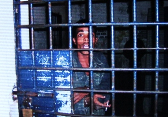 Presidiário recebe indulto do Dia dos Pais e preso com arma e droga