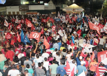 Renato e Deraldo realizam grande carreta e finaliza com inauguração do Comitê