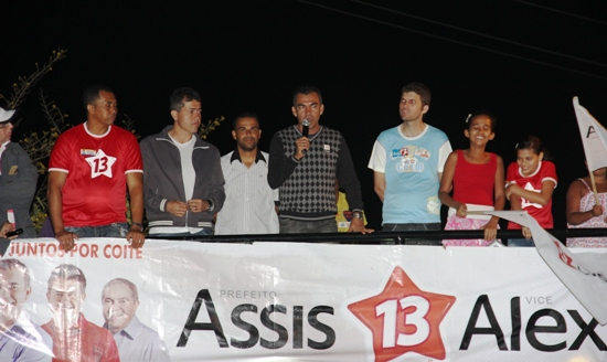 Assis e Alex vistam Patos e Cabaceiras outras comunidades esquecidas pelo poder público