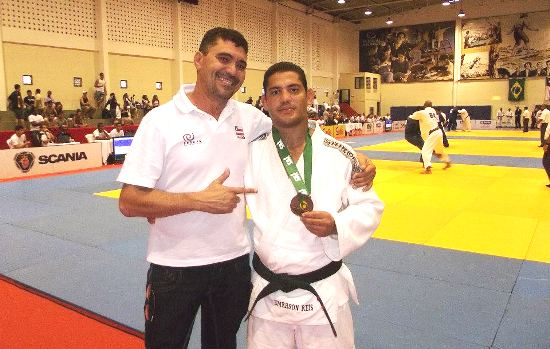 Pombalense Emerson Reis fica em 3º no Brasileiro de Judô para veteranos