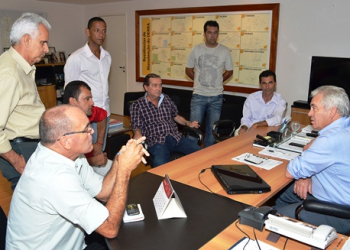 Comitiva de Valente liderada pelo prefeito Agnaldo se reune com Otto Alencar para pedir melhoria na infraestrutura