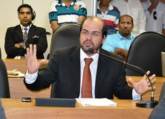 Penedo questiona pesquisas eleitorais na Bahia e exige fiscalização da Justiça na divulgação