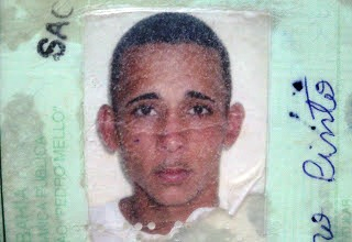 Jovem é morto a tiros na cidade de Serrinha