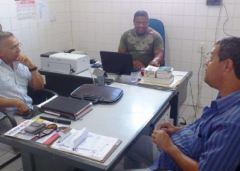 Prefeito de Nova Fátima presta queixa na Delegacia e diz que tentaram tirar sua vida