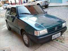 Fiat Uno é furtado durante show de Nara Costa em Santaluz