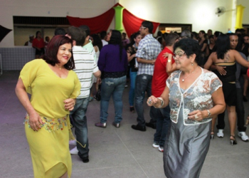 Luzenses se reencontram e fazem grande festa em Salvador