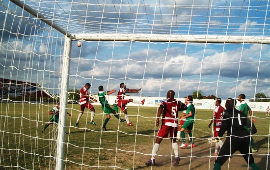 Jacuipense bate Vitória da Conquista no primeiro jogo da decisão da Copa Governador