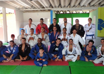 Durante Seminário em Santaluz, campeão nacional Wancler Oliveira ensina novas tecnicas