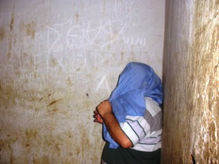 Médico é preso em Feira de Santana acusado de dopar a estuprar jovem de 19 anos