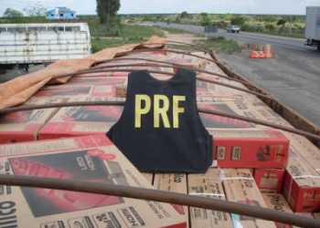 PRF de Capim Grosso apreende carreta carregada de TV que teria sido roubada em Teresina