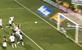 Wallace marca seu primeiro gol pelo Corinthians (veja)