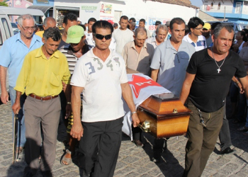 Militante petista vítima de AVC enquanto assistia a um debate é sepultado em Coité