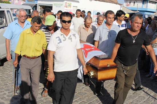sepultamento de Beto PT - foto_ Raimundo Mascarenhas