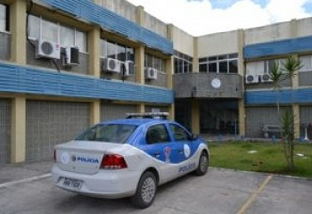 Corpo de uma das vítimas do acidente na BA 120 continua no DPT de Feira de Santana