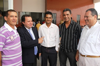 Prefeito eleito anuncia os nomes dos secretários