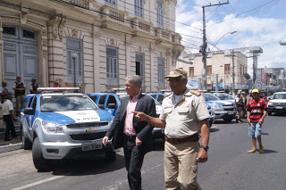 Feira de Santana: PM recebe viaturas, armamentos e vai inaugurar nova central de comunicação