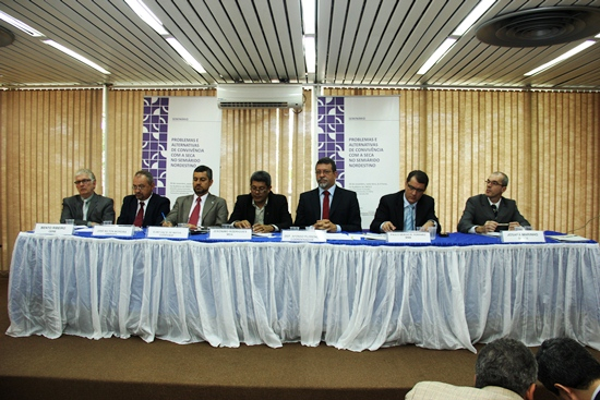 Por solicitação do deputado Afonso Florence, seminário convivência com a seca é realizado na Bahia
