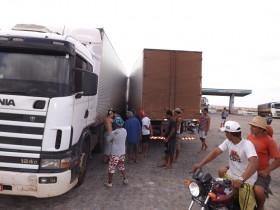 camionheiro morto no jorrinho.2