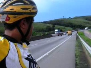 Aventura: pai e filho viajam de São Paulo rumo a Valente, de bicicleta