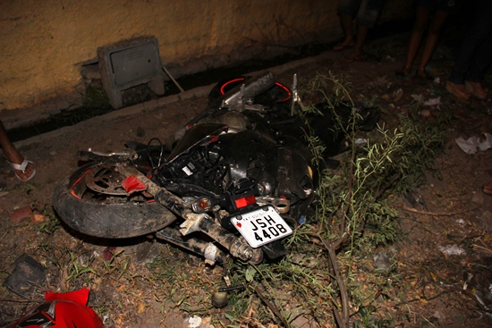Acidente envolvendo moto e Celta mata comerciante de Coité