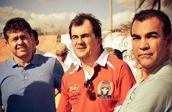 Acompanhado por Assis e Alex, Fábio Mota, secretário Nacional do Turismo, visita o Distrito de Juazeirinho