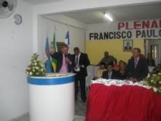 Vereadores tomam posse e elegem nova mesa diretora da Câmara