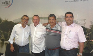 Valente: Reforma do estádio Evandro Mota é pauta em visita a SUDESB