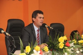 betão eleito presidente da câmara de Coité